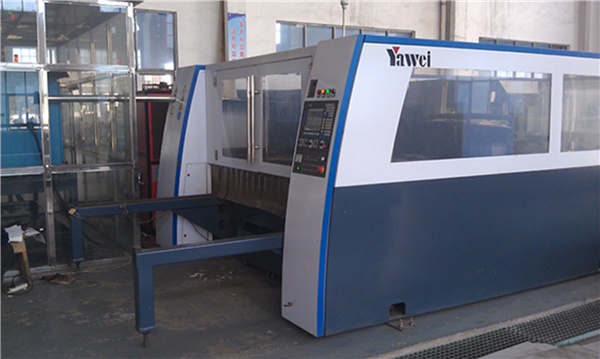 激光切割機(jī) 激光切割機(jī)